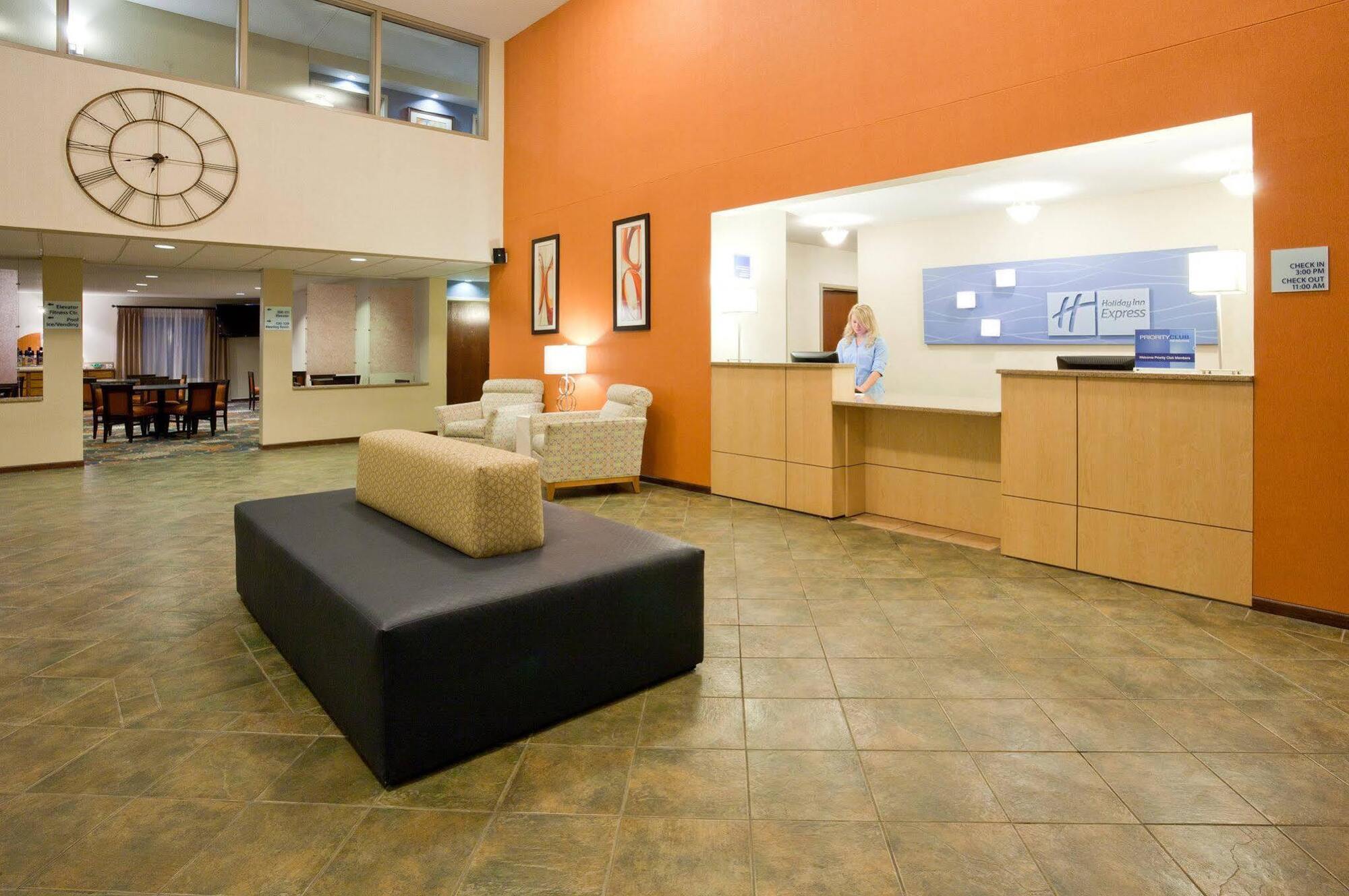 Spark By Hilton La Crosse Onalaska Exterior foto